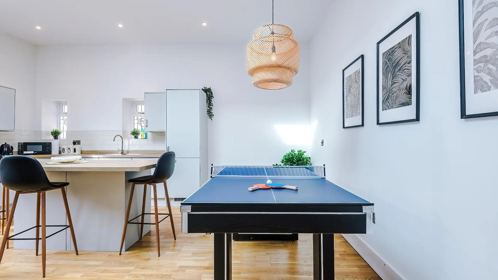 Stylish York Getaway - Pool Table アパート